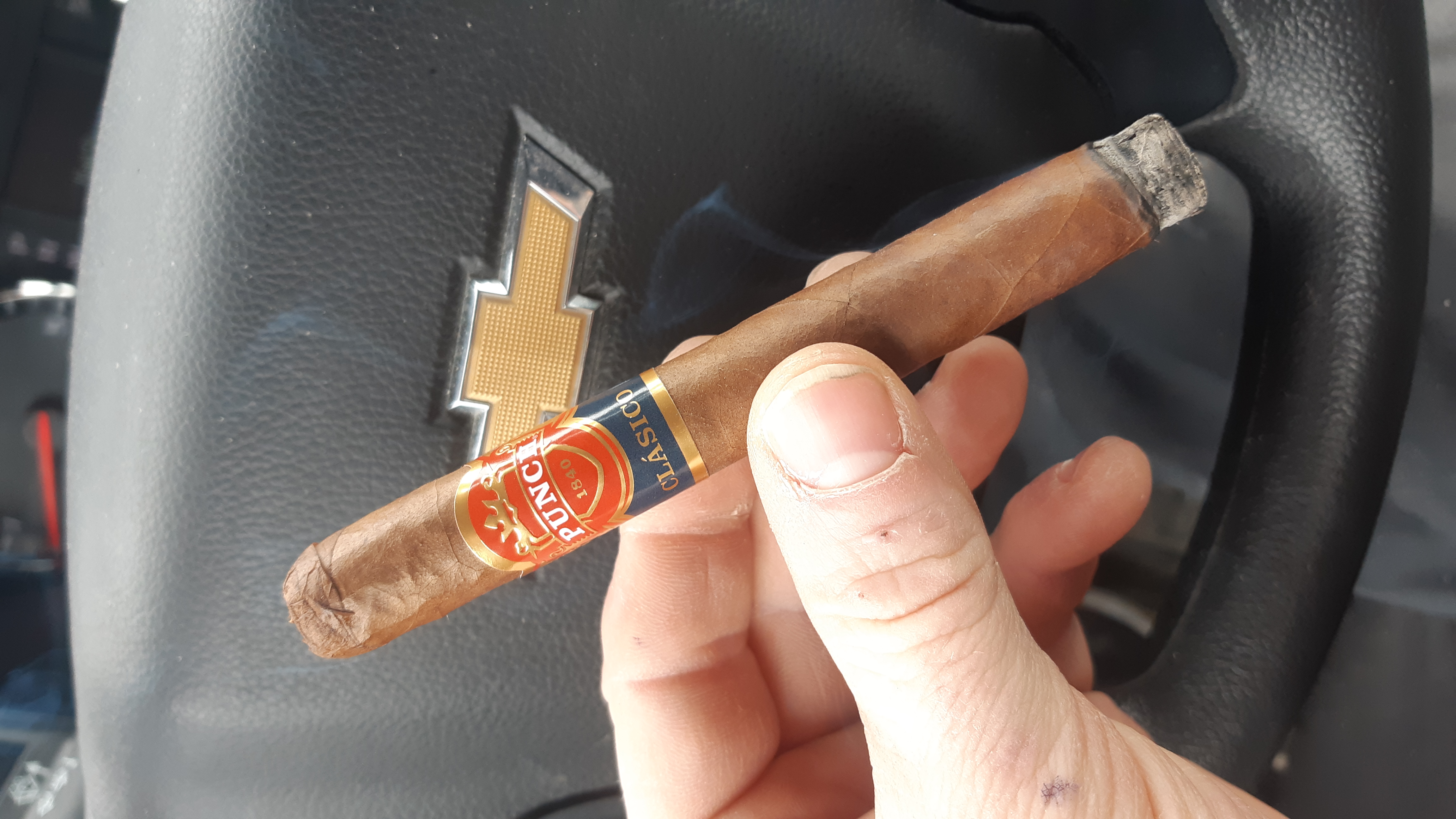 Now Smoking Punch Clásico Cigar Reviews Cigar World